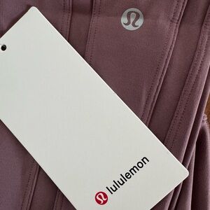 Lululemon Dusty Rose Leggings NWT size 4